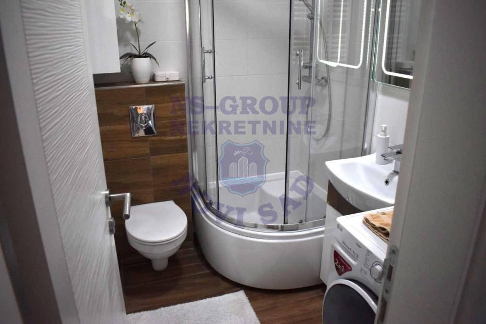 Slika 7 - Luksuzan trosoban stan na Novom Naselju!