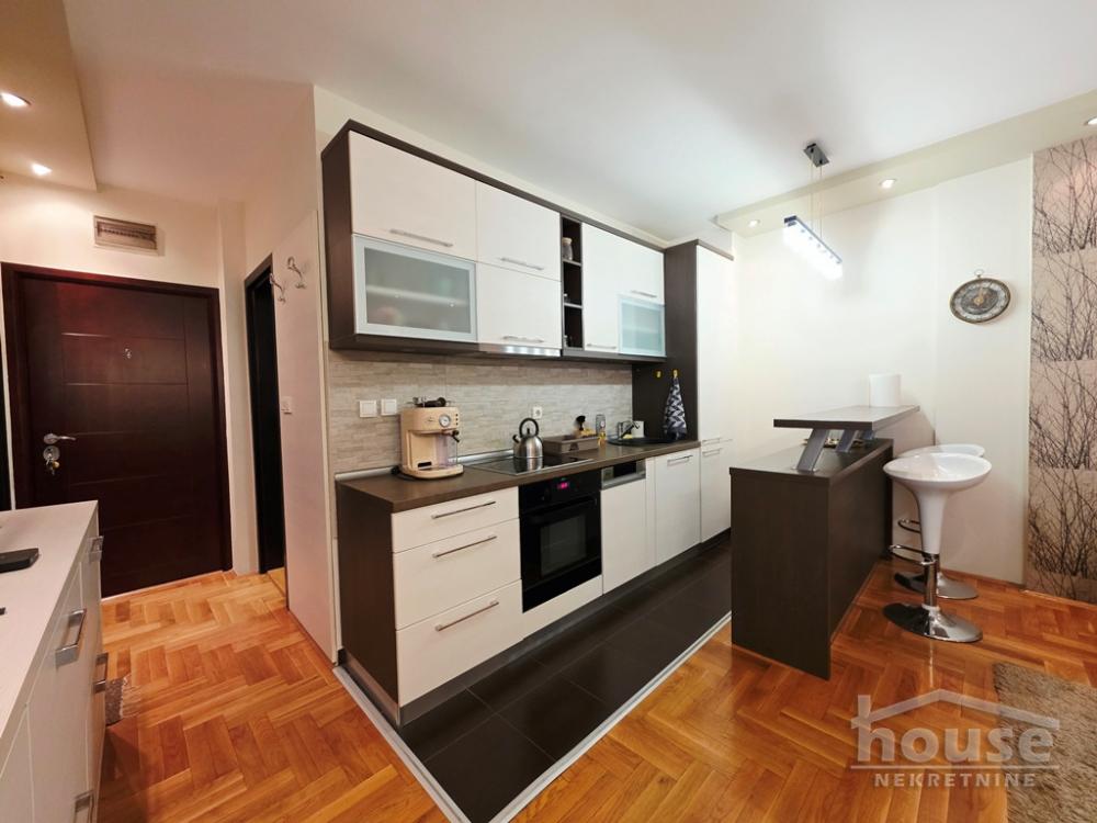 Slika 3 - Stan,NOVI SAD,CENTAR,kv: 40.00, € 153000, ID: 1066275