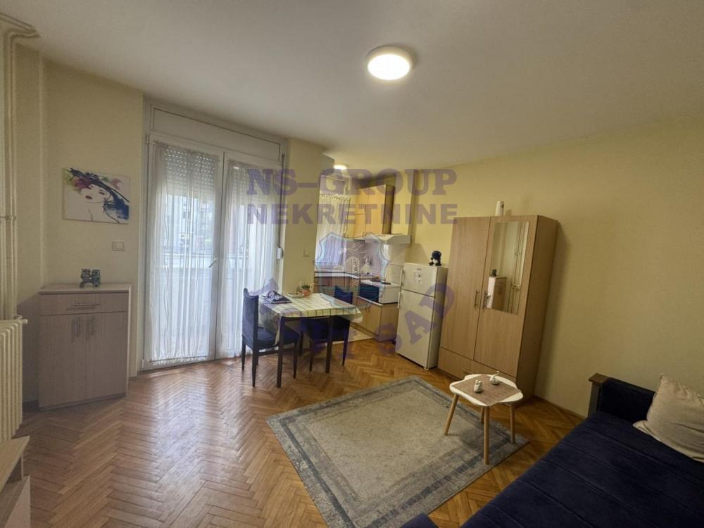 Glavna slika -Prodaja stana, 24m2, Podbara Novi Sad, sa terasom