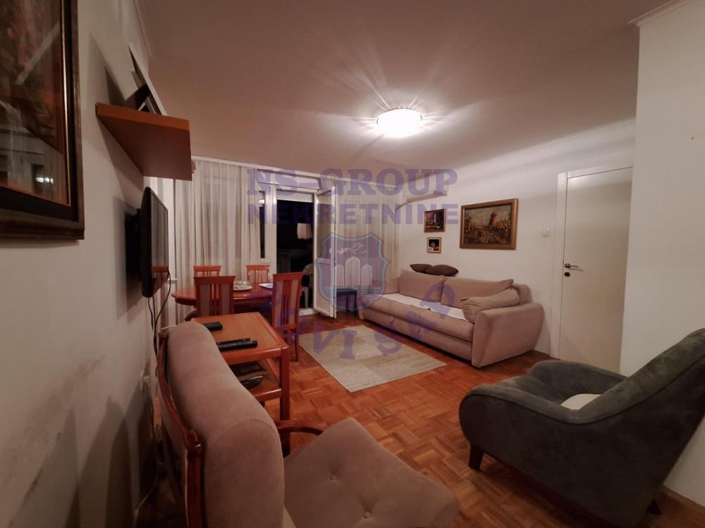 Glavna slika -Dvoiposoban, 62m2, Liman 3 Novi Sad, sa terasom