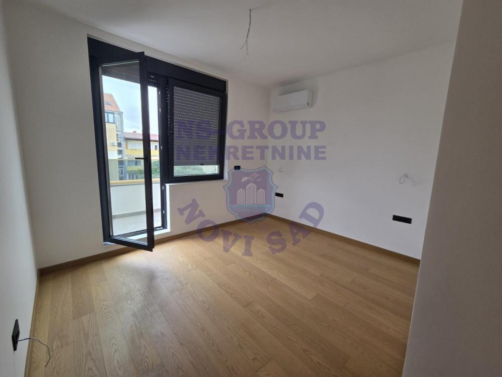 Slika 5 - Fantastičan penthouse sa krovnom terasom na Grbavici! 
