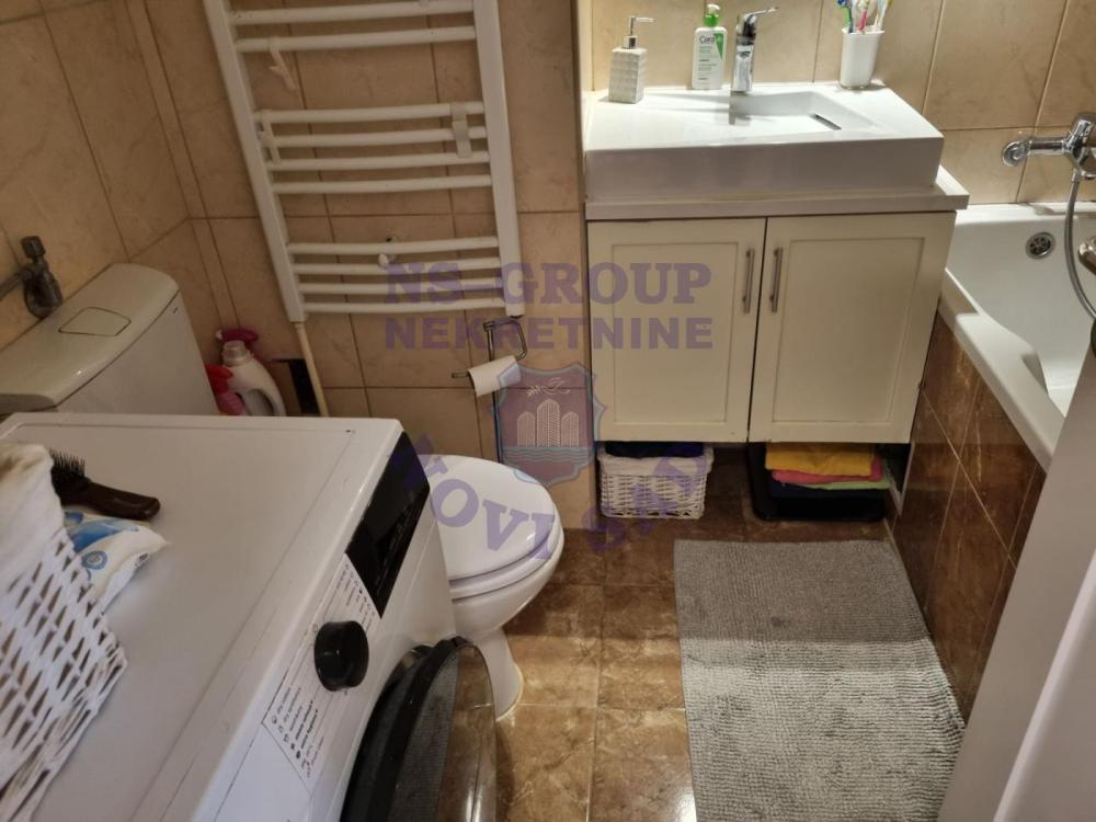 Slika 0 - Prodaja stana, 85m2, Sajmište Novi Sad, sa terasom, ima lift