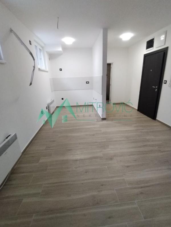 Glavna slika -Odlična garsonjera na Telepu, blizu Limana (šifra 1004708) 