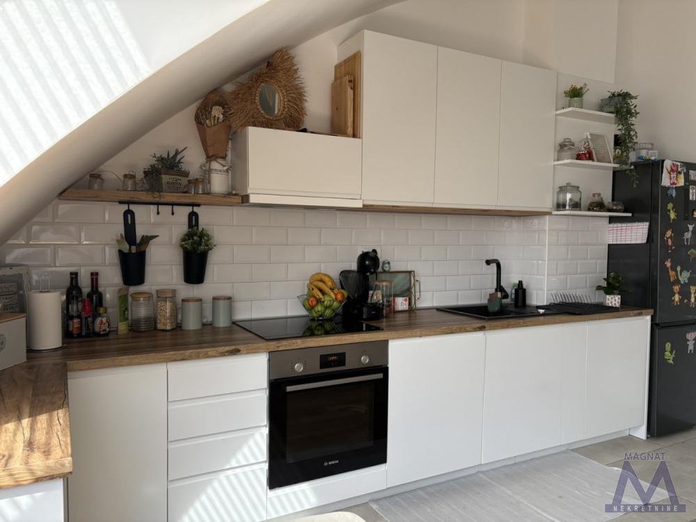 Slika 1 - Stan,PETROVARADIN,PETROVARADIN,kv: 99, € 247200, ID: 1019443