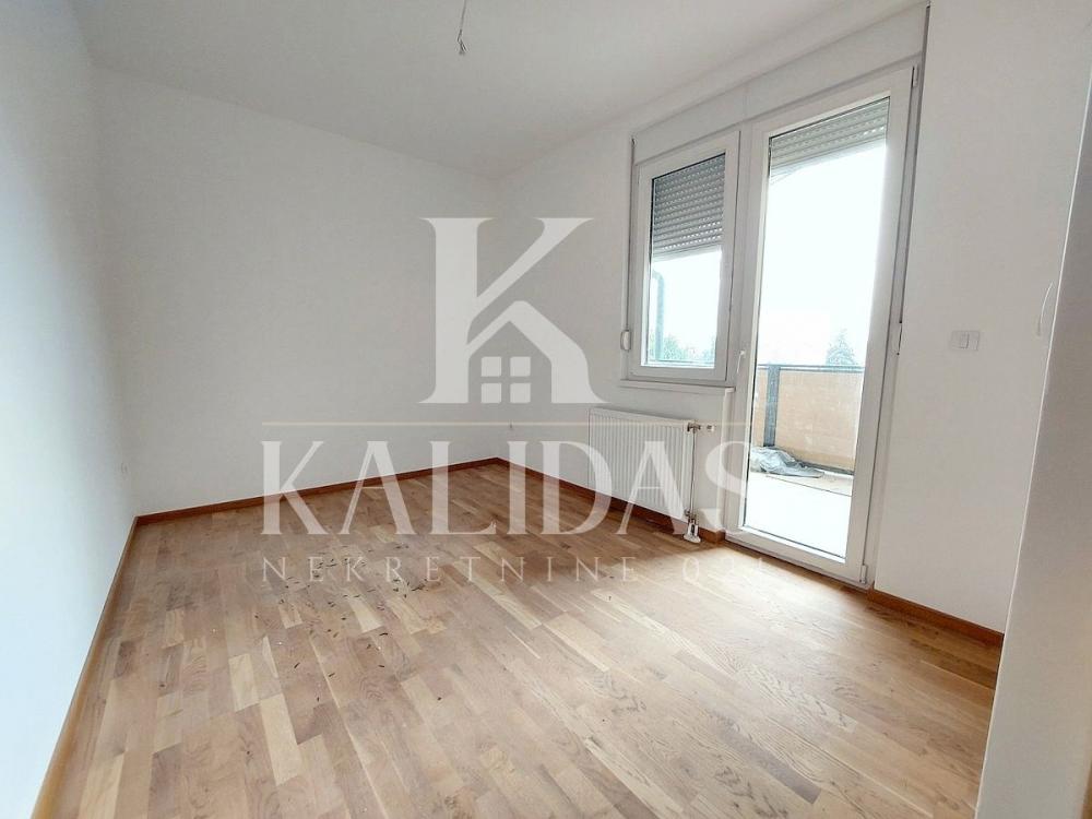 Slika 8 - Stan,NOVI SAD,VETERNIČKA RAMPA,kv: 107, € 206000, ID: 1009000