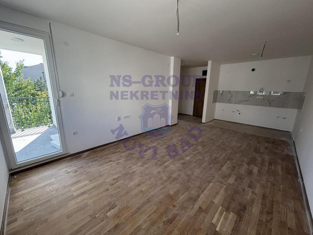 Slika 2 - Odličan stan na Adicama!