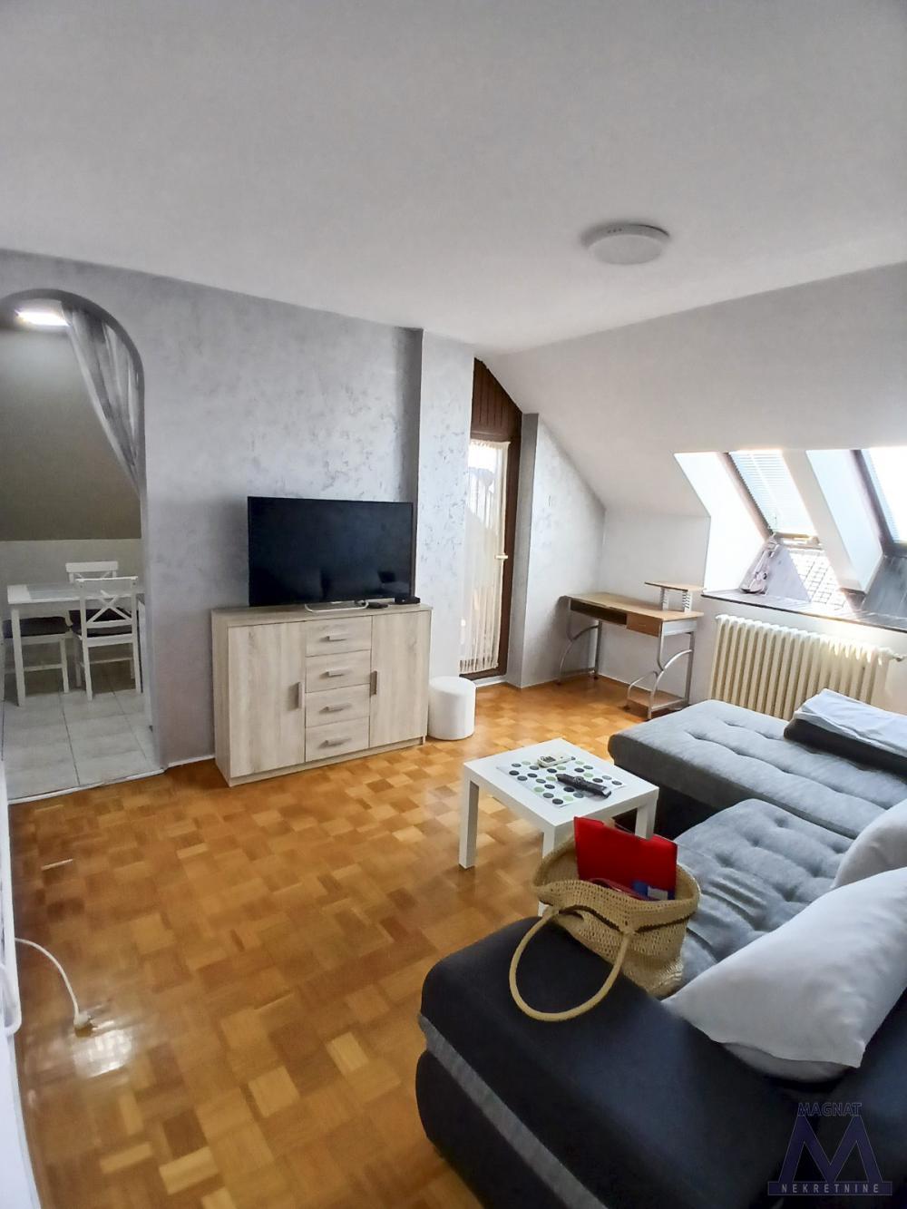 Glavna slika -Stan,NOVI SAD,LIMAN 4,kv: 45, € 120000, ID: 1019444