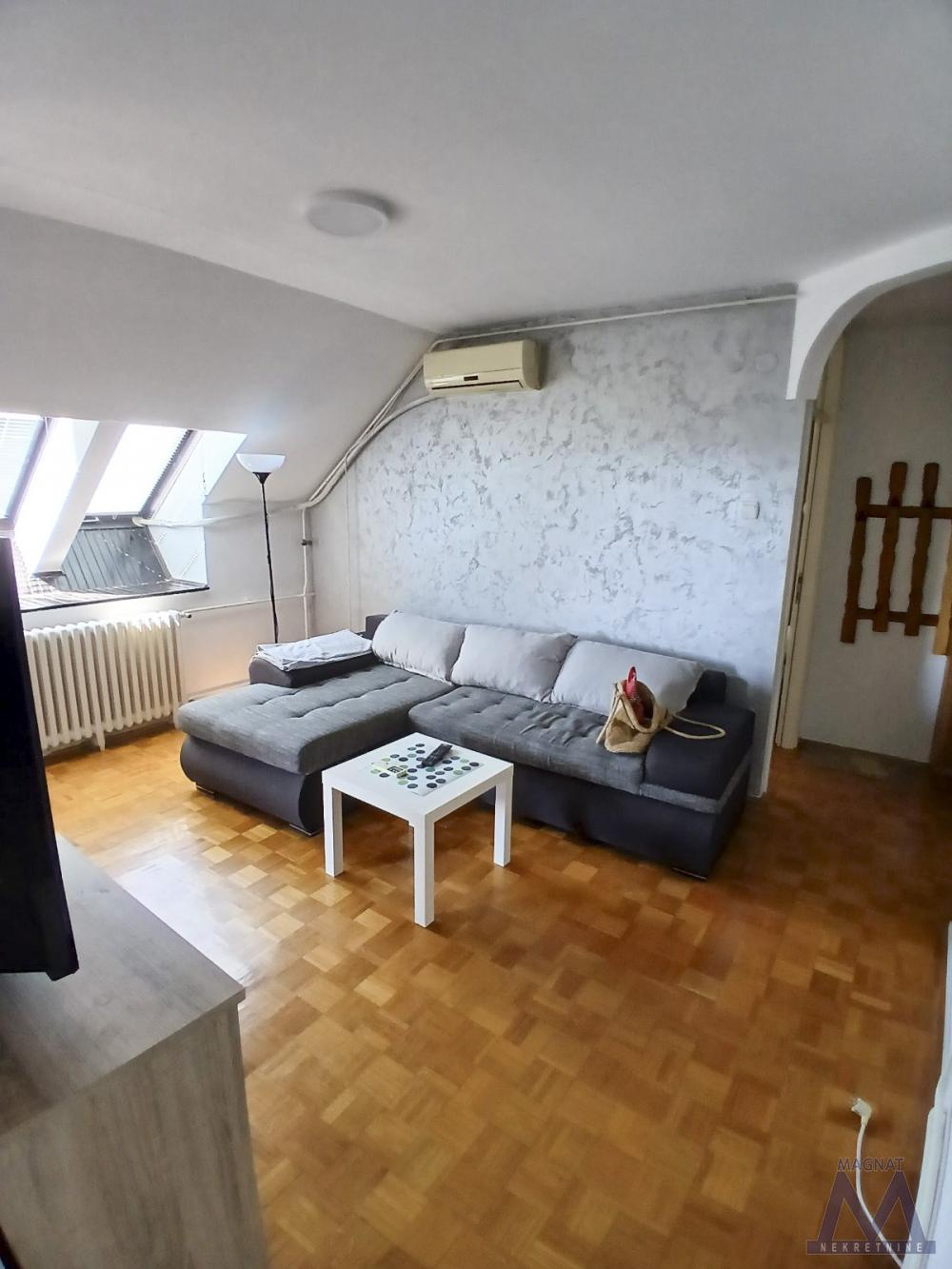 Slika 1 - Stan,NOVI SAD,LIMAN 4,kv: 45, € 120000, ID: 1019444