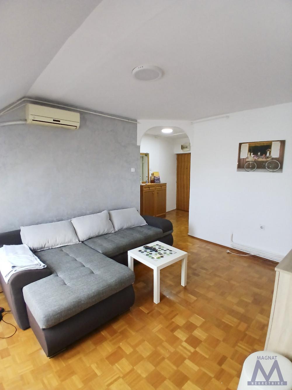 Slika 3 - Stan,NOVI SAD,LIMAN 4,kv: 45, € 120000, ID: 1019444