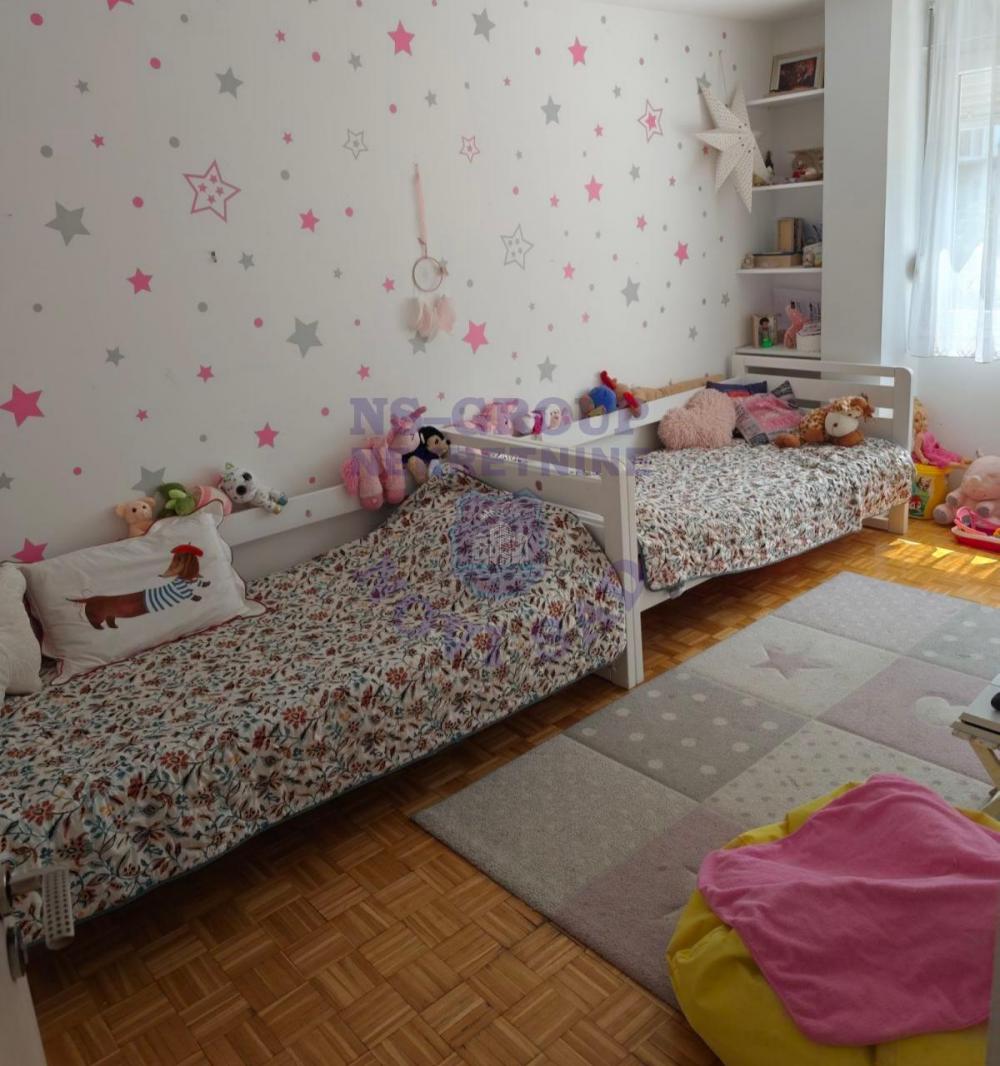 Slika 0 - Na prodaju stan na Limanu 3