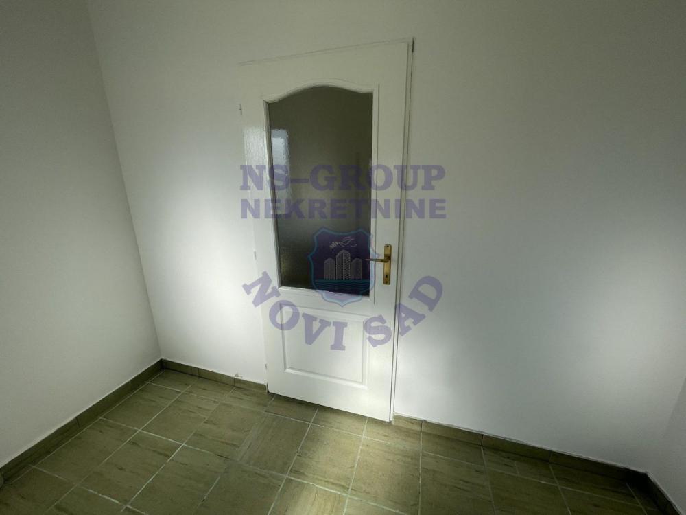 Slika 1 - Dvosoban, 47m2, Petrovaradin Novi Sad