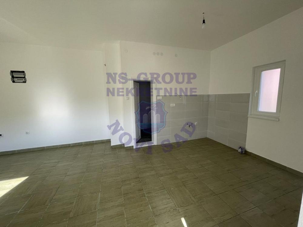 Slika 2 - Dvosoban, 47m2, Petrovaradin Novi Sad