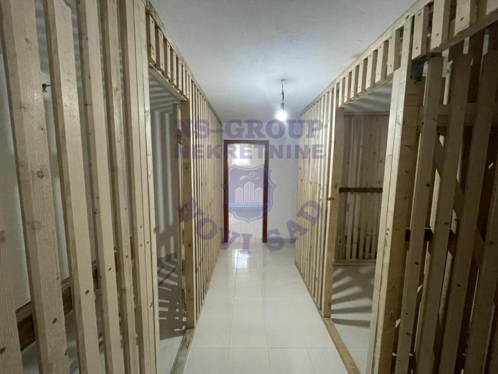 Slika 8 - Dvosoban, 47m2, Petrovaradin Novi Sad