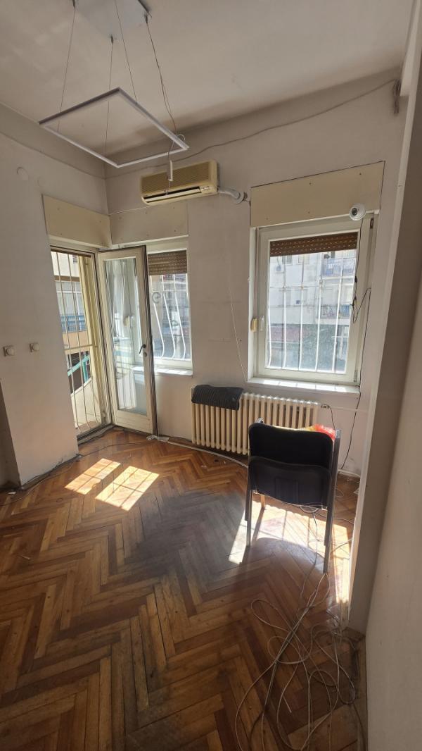 Slika 3 - Stan,NOVI SAD,BULEVAR,kv: 56.00, € 133900, ID: 1059733