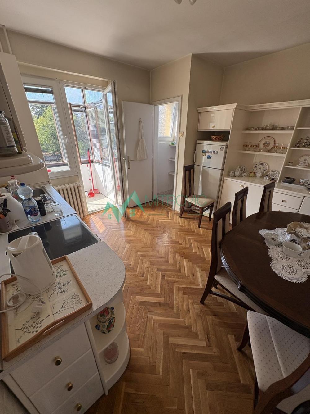 Slika 4 - NOVI SAD, KEJ – DVOSOBAN STAN 64 m², SA POGLEDOM NA PETROVARADINSKU TVRĐAVU-retko u ponudi (šifra oglasa:1004711) 
