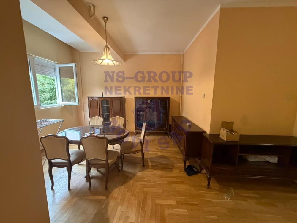 Slika 2 - Trosoban odličan- namešten stan- Kej! 578143