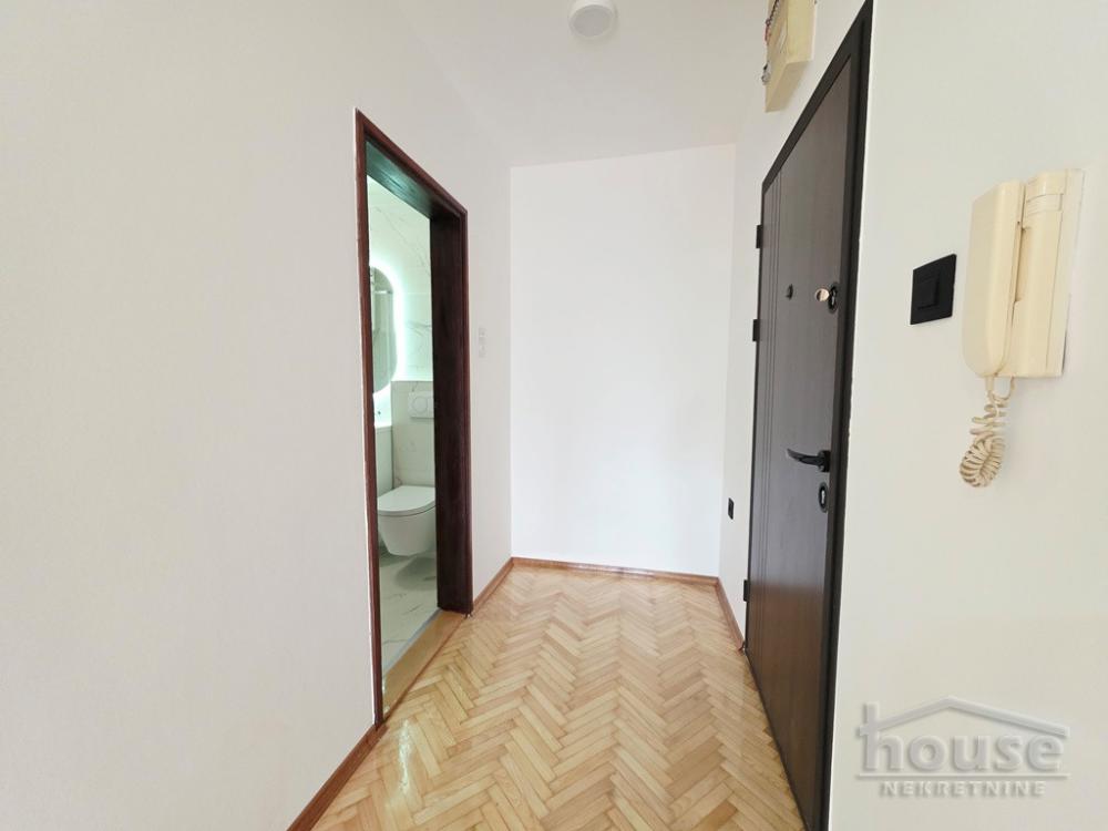 Slika 7 - Stan,NOVI SAD,CARA DUŠANA,kv: 31.00, € 105400, ID: 1066280