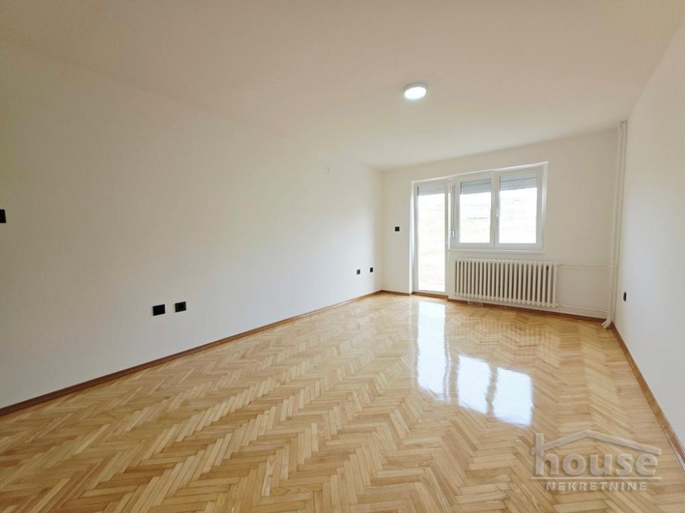 Slika 2 - Stan,NOVI SAD,CARA DUŠANA,kv: 31.00, € 105400, ID: 1066280