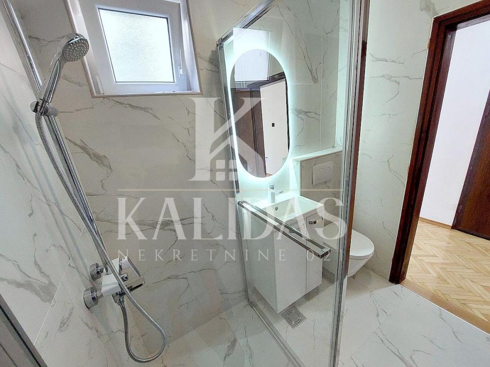 Slika 7 - Stan,NOVI SAD,CARA DUŠANA,kv: 31, € 108500, ID: 1009010