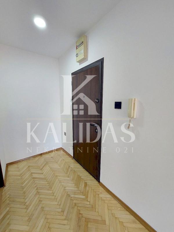 Slika 5 - Stan,NOVI SAD,CARA DUŠANA,kv: 31, € 108500, ID: 1009010
