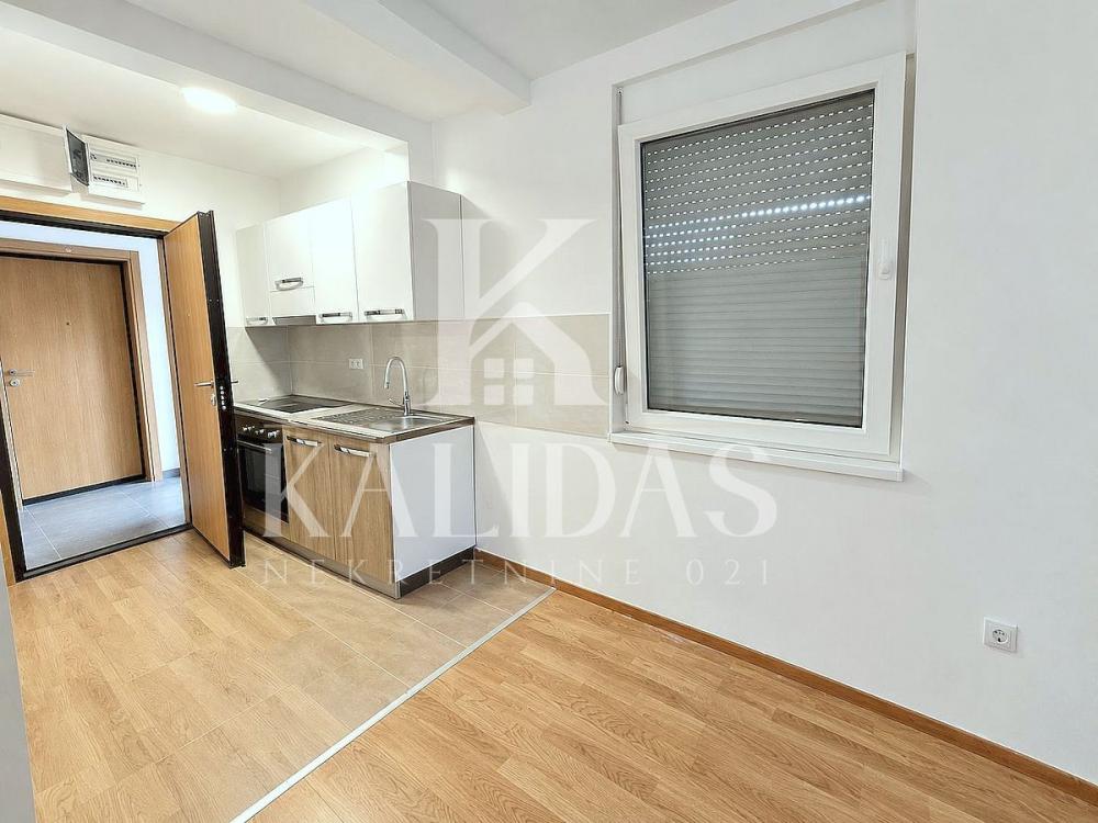 Slika 1 - Stan,NOVI SAD,VETERNIČKA RAMPA,kv: 32, € 59300, ID: 1009007