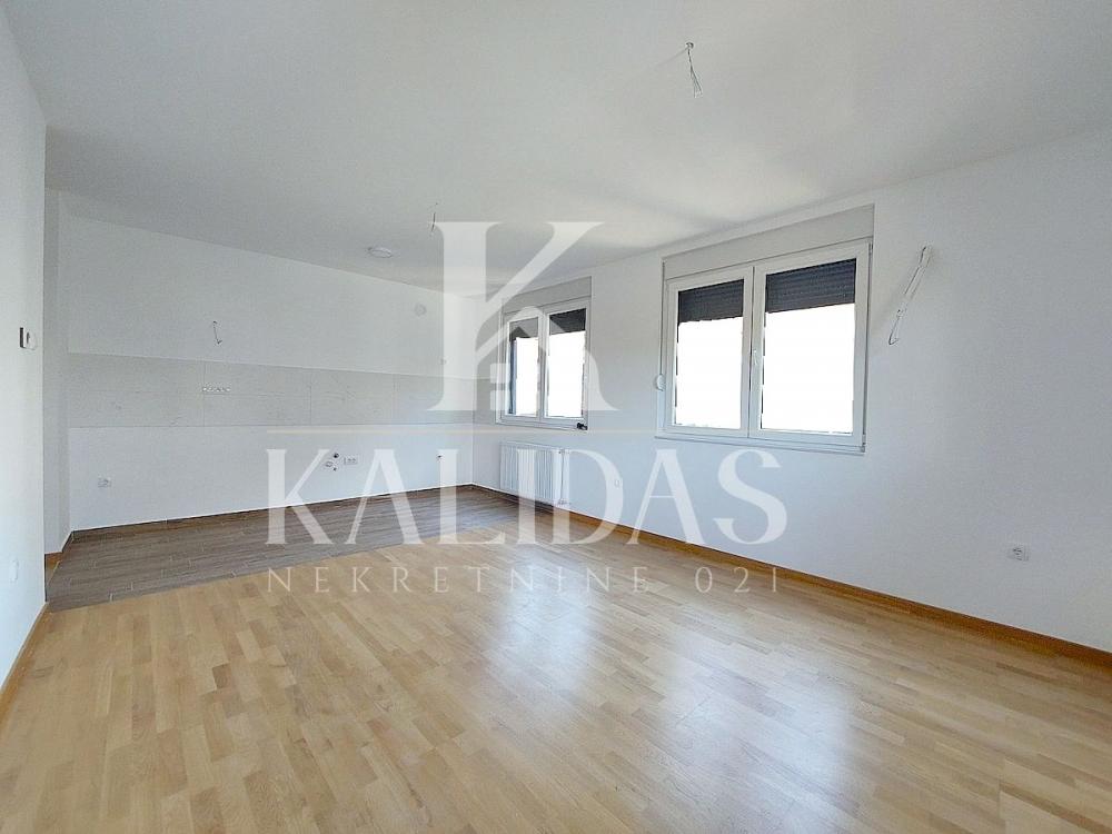Slika 2 - Stan,NOVI SAD,TELEP,kv: 64, € 187800, ID: 1009009