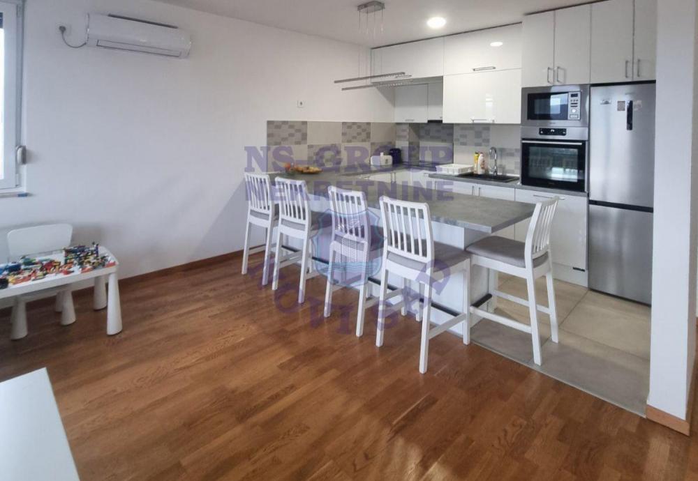 Slika 1 - 560147-Savršen stan je pred Vama! Bez ulaganja, odmah useljiv. 