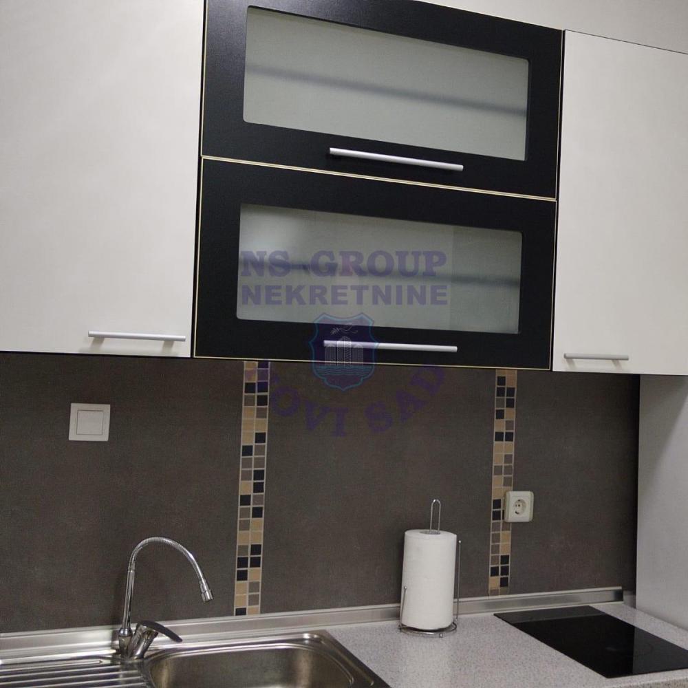 Slika 2 - Prodaja stana, 24m2, Detelinara Novi Sad, ima lift