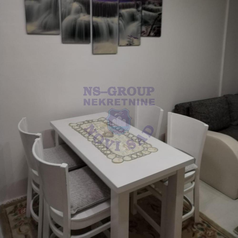 Slika 4 - Prodaja stana, 24m2, Detelinara Novi Sad, ima lift