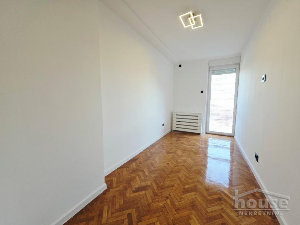 Slika 4 - Stan,NOVI SAD,BULEVAR,kv: 64.00, € 192000, ID: 1065924