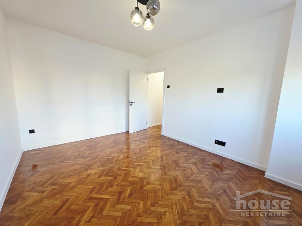 Slika 1 - Stan,NOVI SAD,BULEVAR,kv: 64.00, € 192000, ID: 1065924