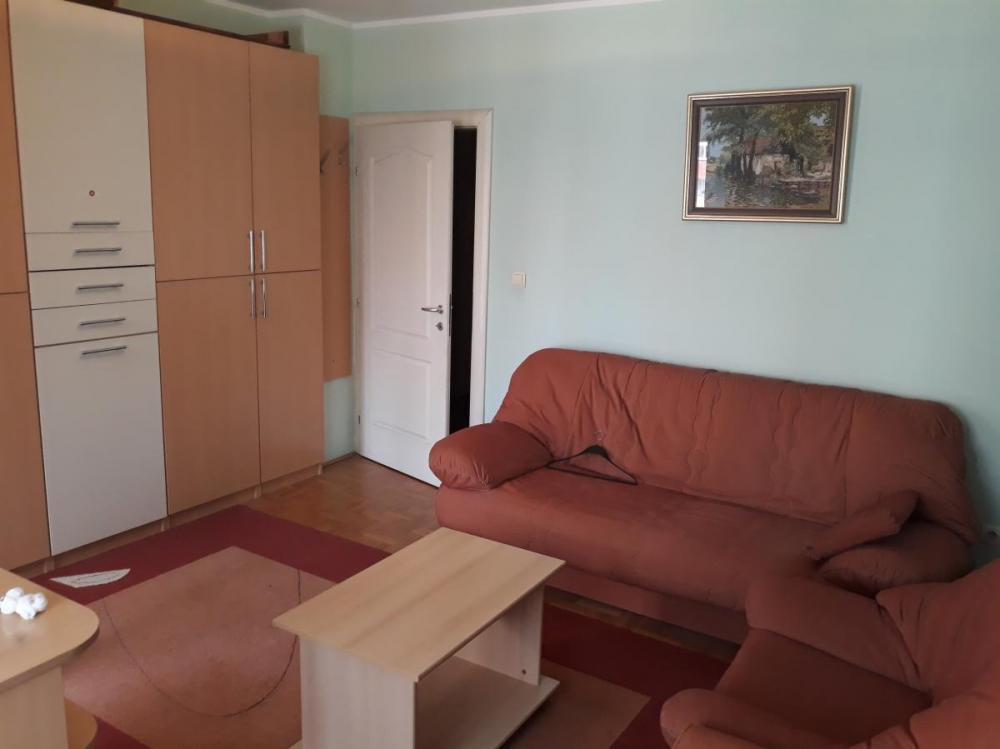 Slika 8 - Dvosoban 56m N.Sad Grbavica Miše Dimitrijevića sa namestajem PRODAJA