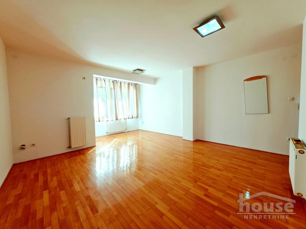 Slika 3 - Stan,NOVI SAD,PODBARA,kv: 34.00, € 96000, ID: 1066287