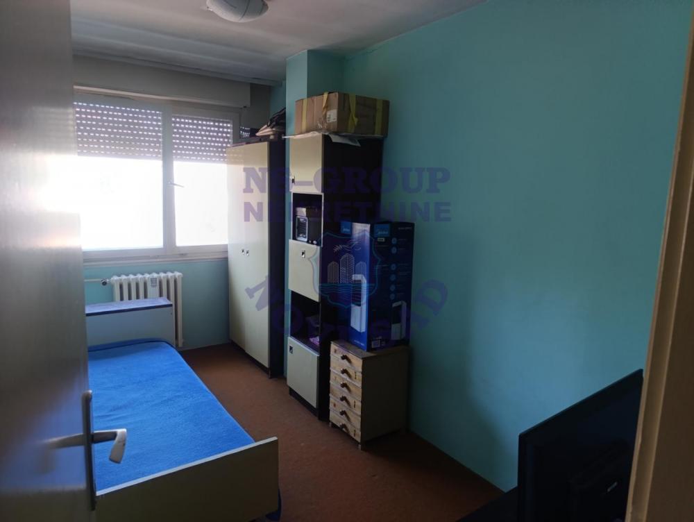 Slika 7 - Trosoban, 70m2, Liman 4 Novi Sad, sa terasom, ima lift