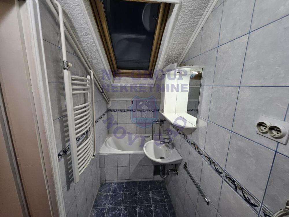Slika 9 - Kvalitetna garsonjera na Novom Naselju.