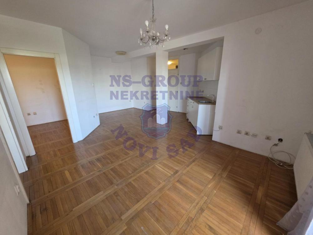 Slika 3 - 578391- Trosoban stan na Grbavici