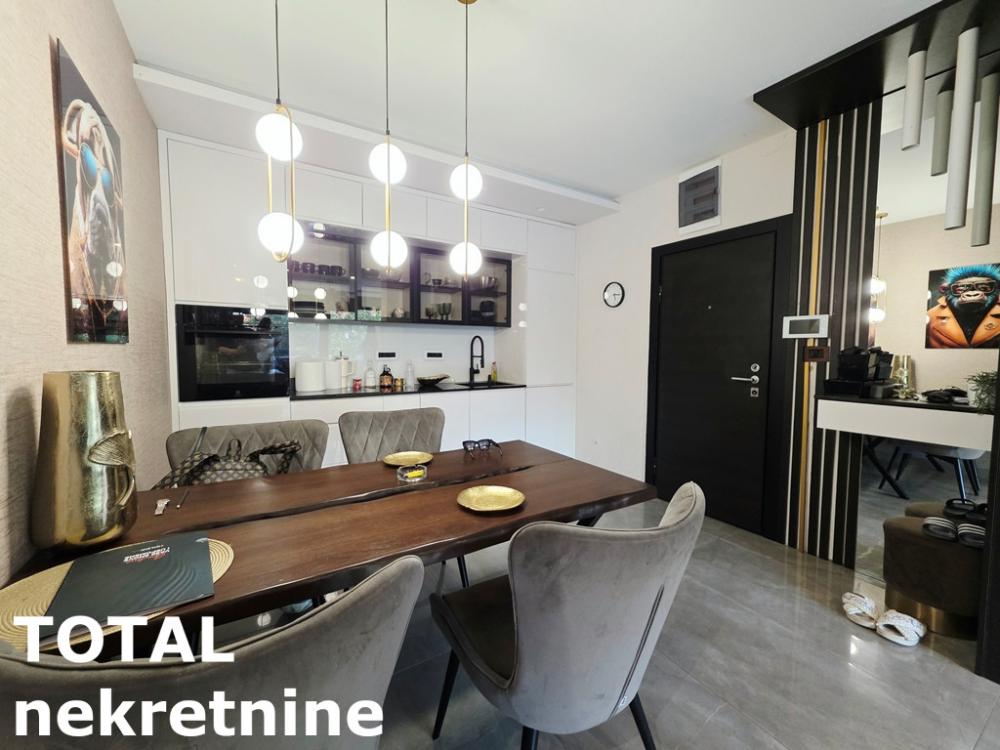 Slika 7 - Stan,NOVI SAD,CENTAR,kv: 70.00, € 260000, ID: 1103125