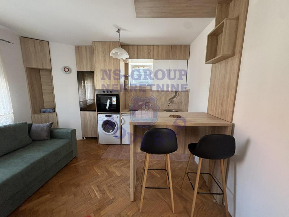 Slika 3 - Jednosoban, 24m2, Telep Novi Sad, sa terasom