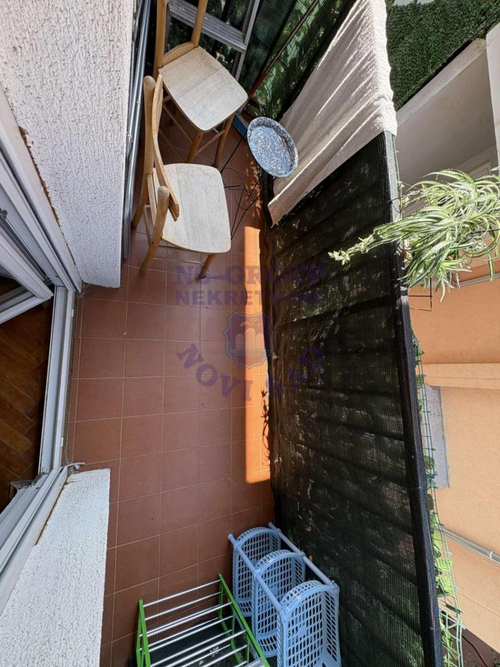 Slika 6 - Jednosoban, 24m2, Telep Novi Sad, sa terasom