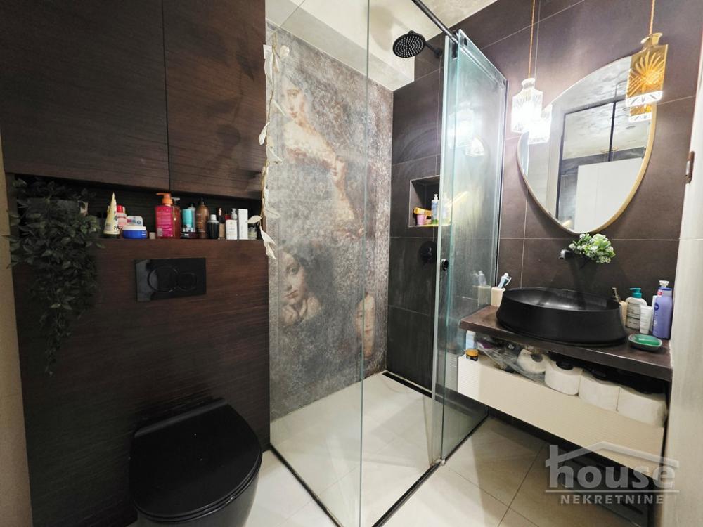 Slika 11 - Stan,NOVI SAD,CENTAR,kv: 70.00, € 260000, ID: 1066279