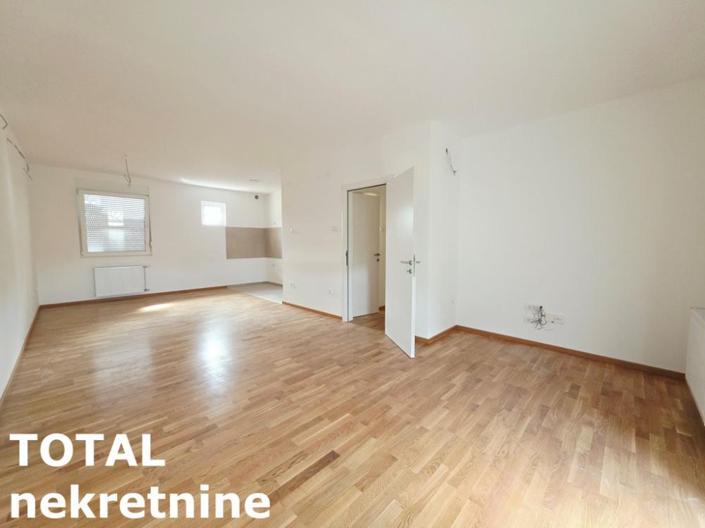 Glavna slika -Stan,NOVI SAD,ADICE,kv: 90.00, € 163000, ID: 1101265