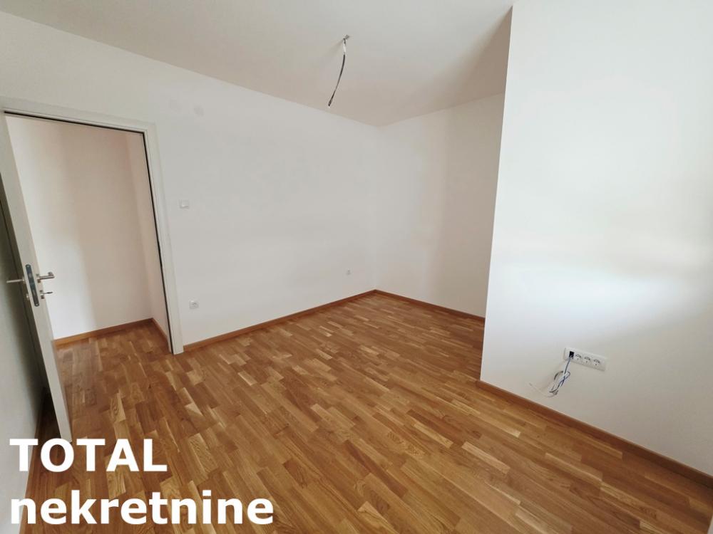 Slika 11 - Stan,NOVI SAD,ADICE,kv: 90.00, € 163000, ID: 1101265