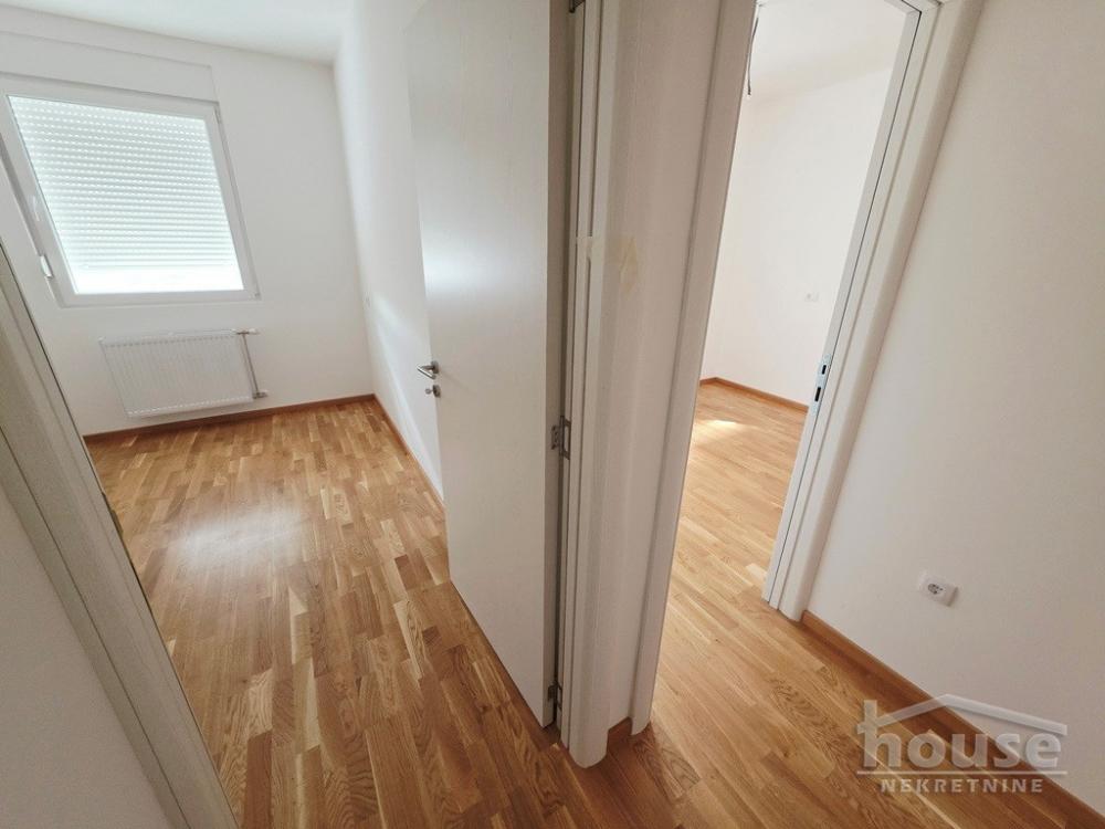 Slika 9 - Stan,NOVI SAD,ADICE,kv: 90.00, € 163000, ID: 1064417