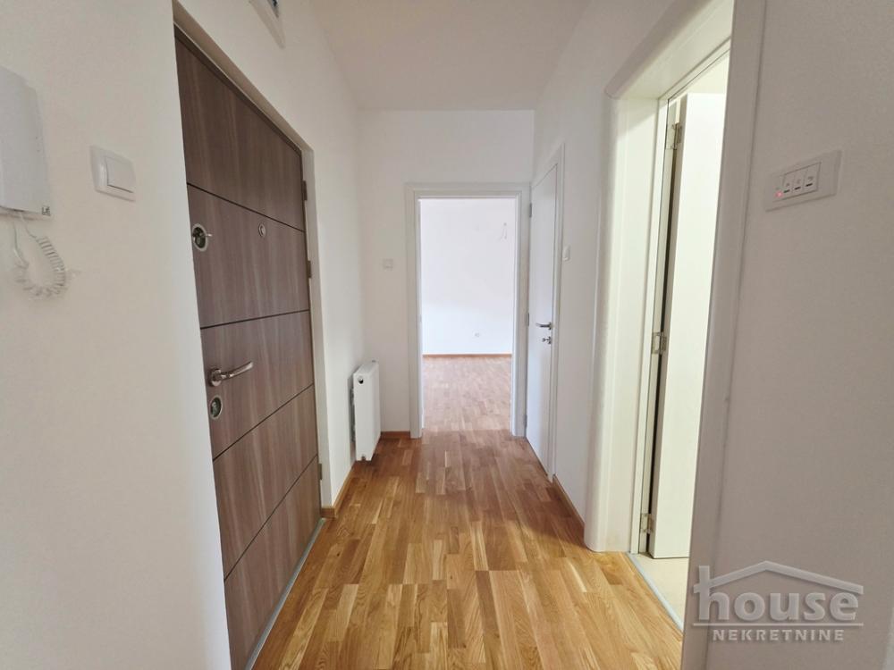 Slika 4 - Stan,NOVI SAD,ADICE,kv: 90.00, € 163000, ID: 1064417