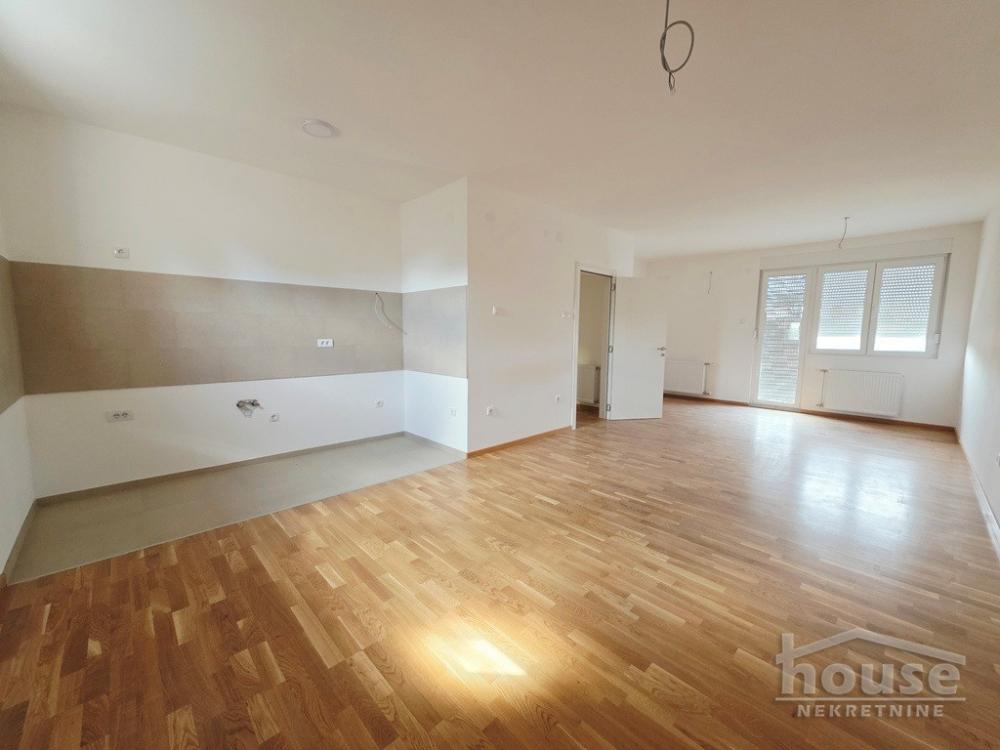Slika 2 - Stan,NOVI SAD,ADICE,kv: 90.00, € 163000, ID: 1064417