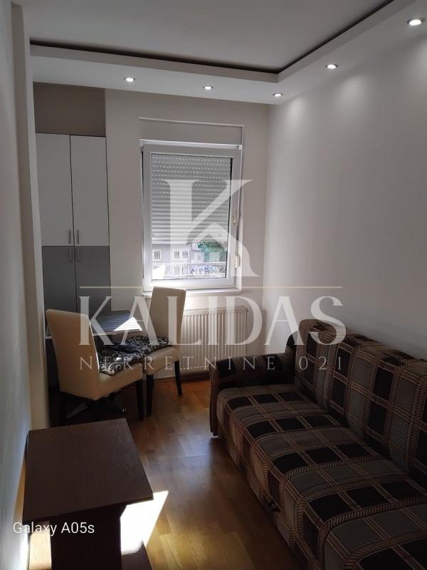 Slika 1 - Stan,NOVI SAD,NOVA DETELINARA,kv: 27, € 87550, ID: 1008977