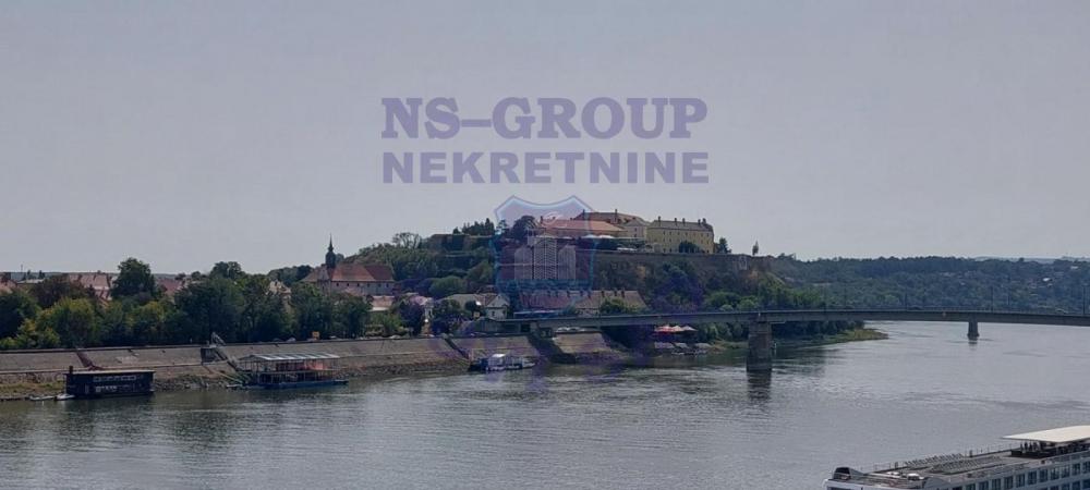 Slika 1 - Na prodaju jednoiposoban stan na izuzetno atraktivnoj lokaciji na Keju!