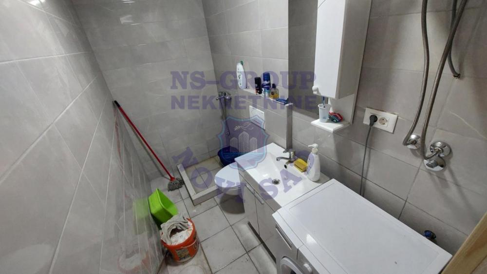 Slika 4 - Povoljan garažni stan na Klisi, idealan za stanovanje ili kao investicija!