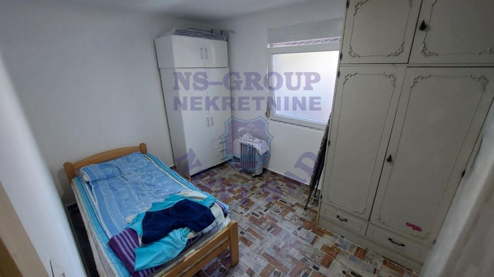 Slika 2 - Povoljan garažni stan na Klisi, idealan za stanovanje ili kao investicija!