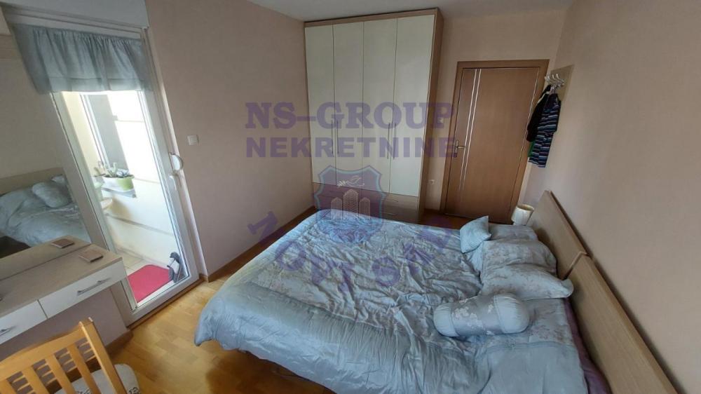 Slika 9 - Na prodaju odličan četvorosoban stan nadomak Bulevara Evrope! 